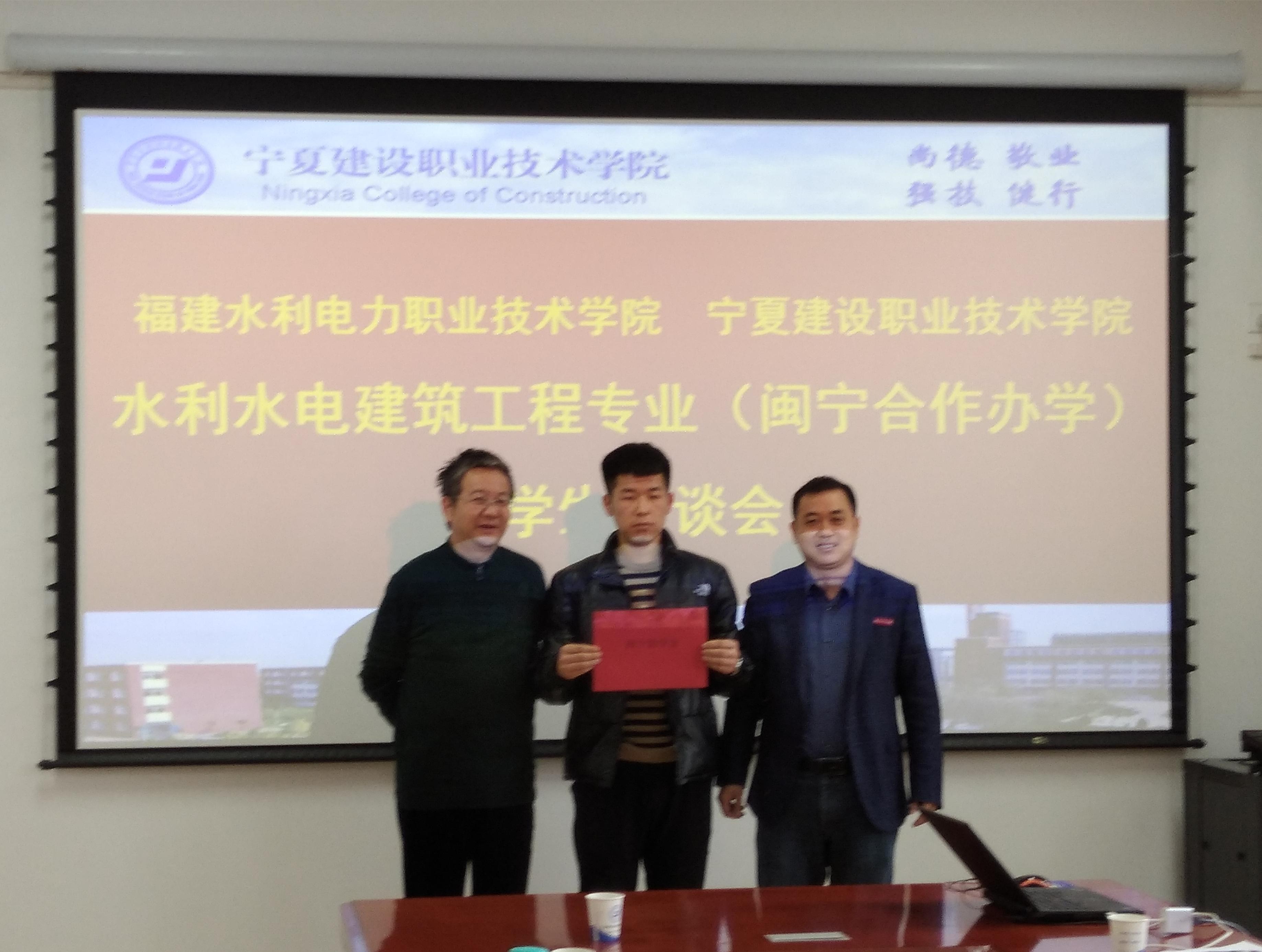 2025新澳门精准正版免费男人警惕虚假宣传、全面解答与解释、全面解答解释落实
