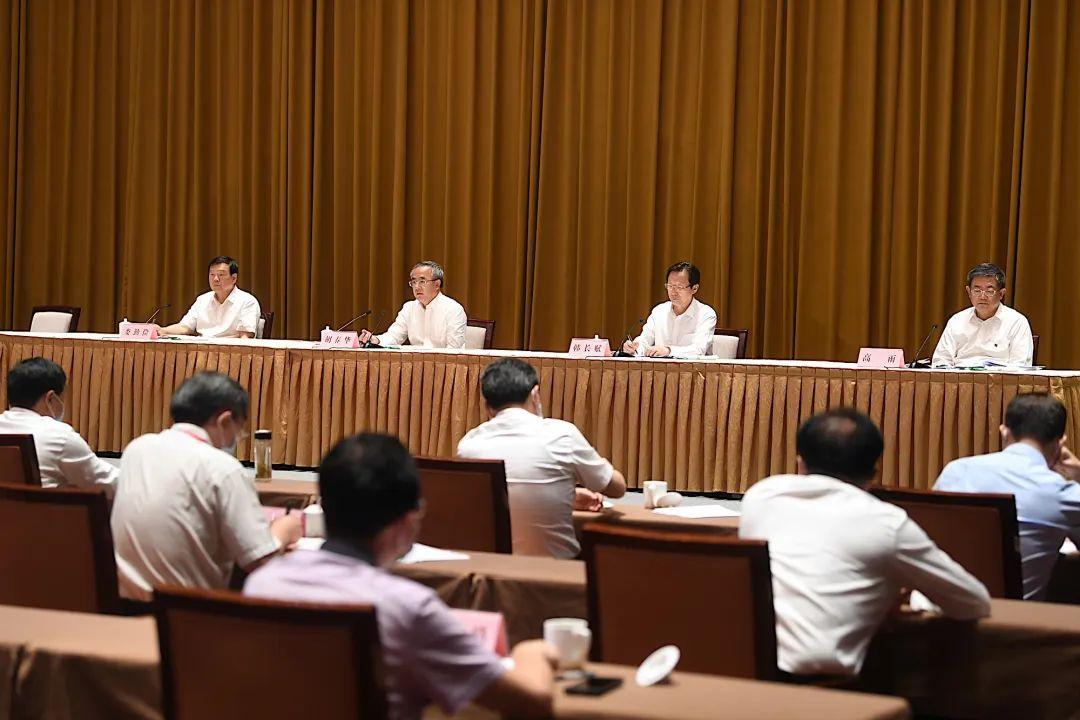 四不像正版正版四不警惕虚假宣传、全面解答与解释、定量解答解释落实
