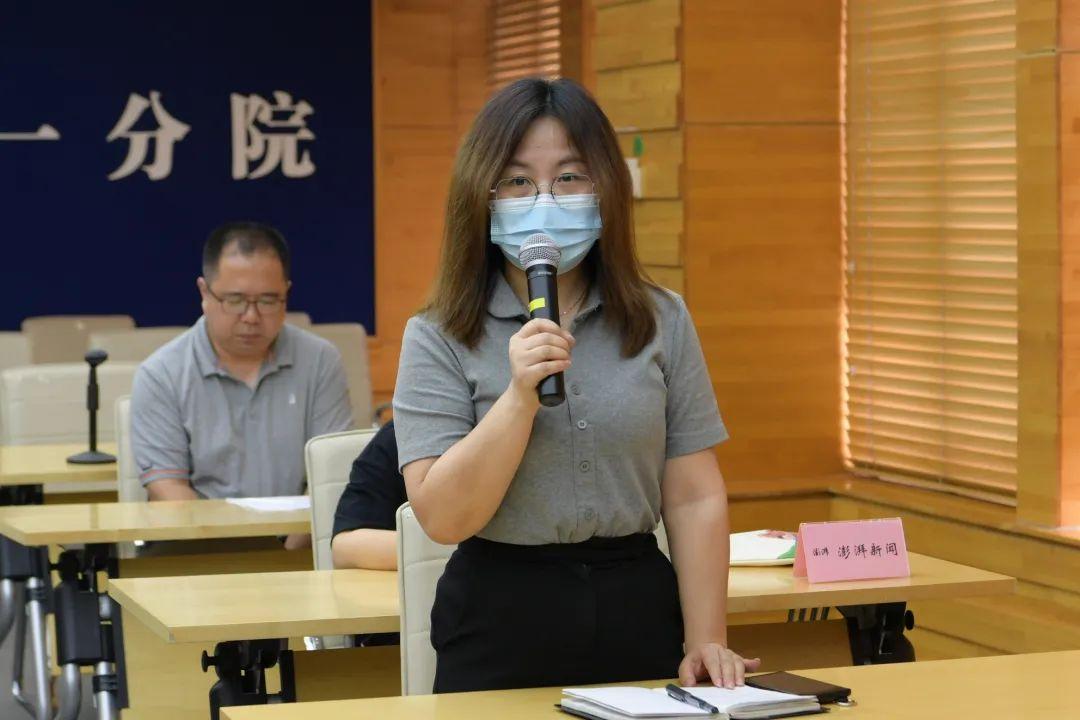 2025新澳门精准正版免费提拱精选解析、解释与落实、综合解答解释落实