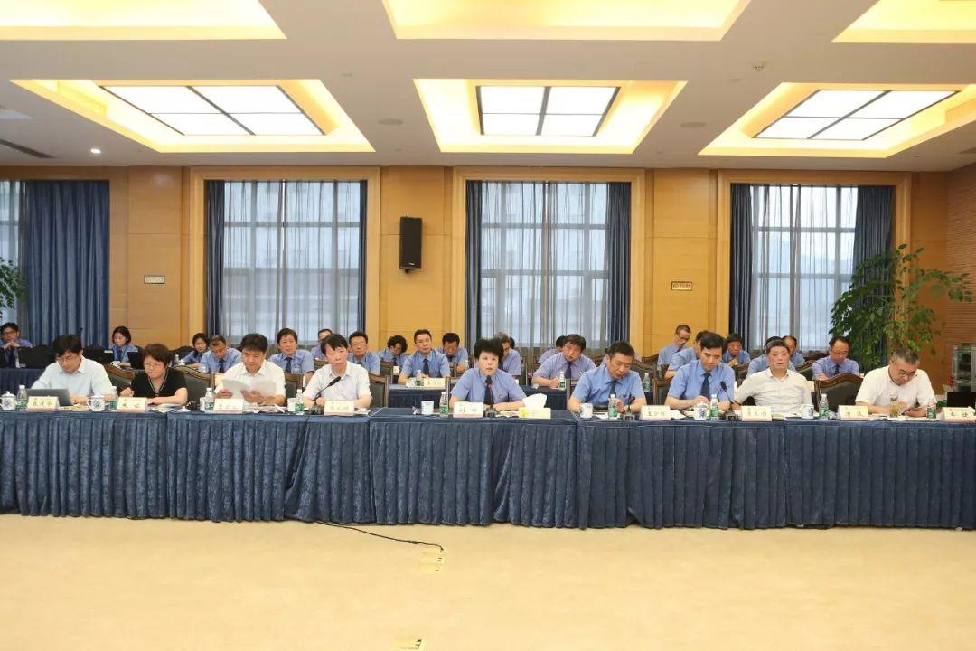 777778888精准免费四肖2025年精选解析、解释与落实、实时解答解释落实